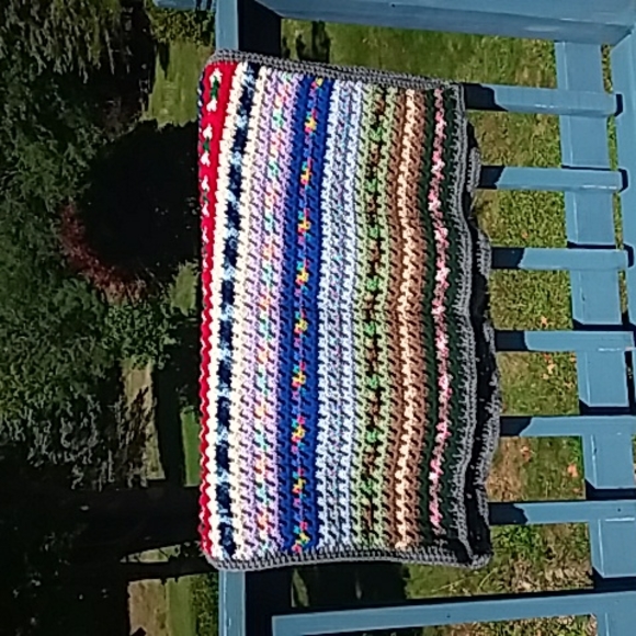 New Textured Crochet Afghan Blanket Muli-Colored Grey Trim - Picture 4 of 7